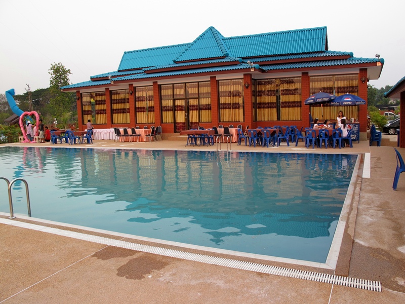 pool